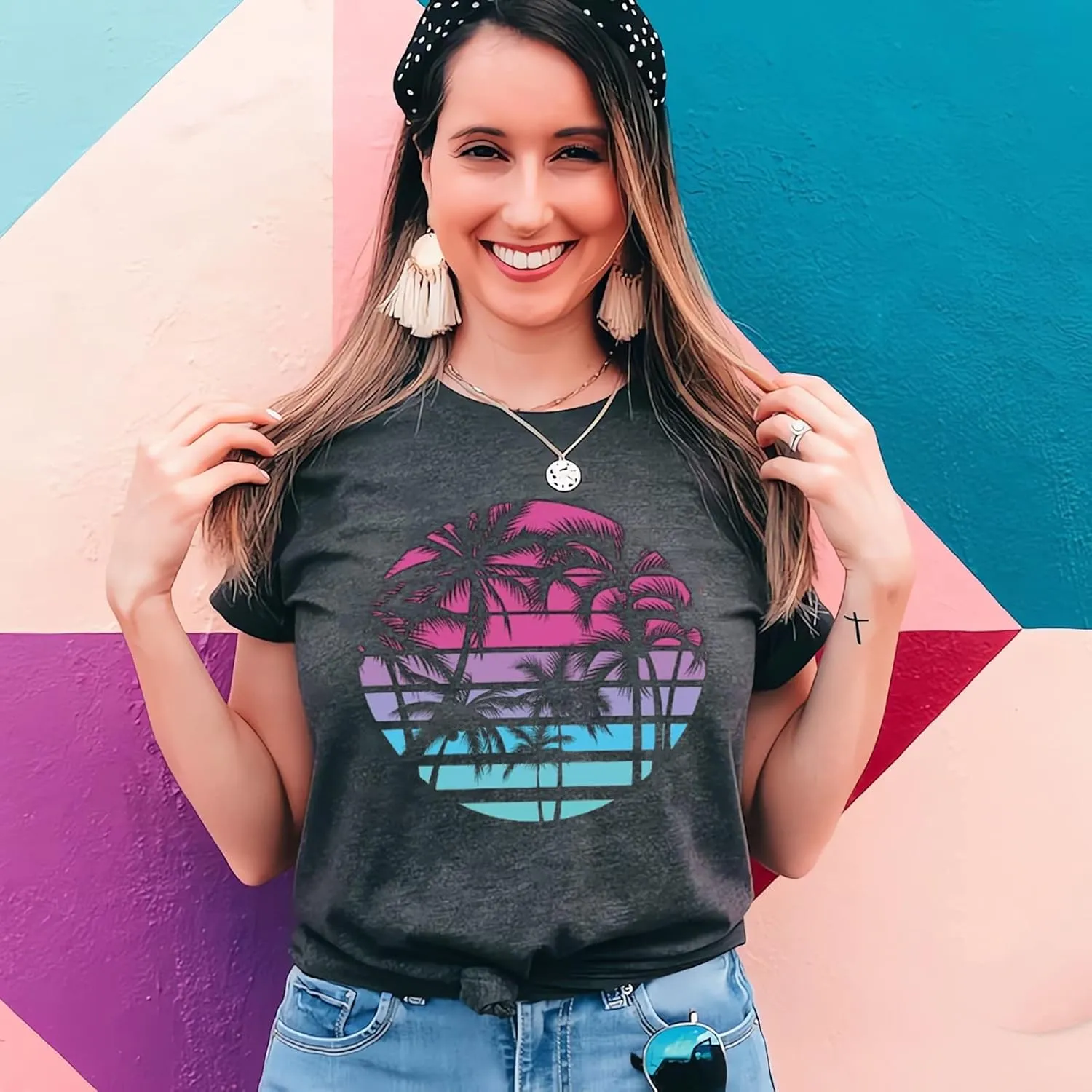 Hawaiian Shirts for Women Palm Trees Graphic Tees Summer Beach Vacation Tops Short Sleeve Casual Tshirt